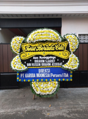 Papan Bunga Duka di Paal Dua