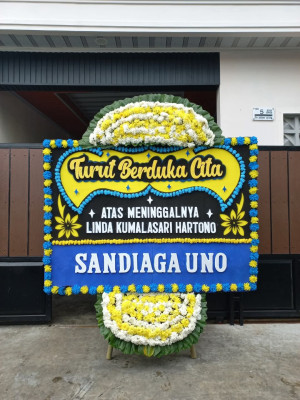 Papan Bunga Duka di Paal Dua